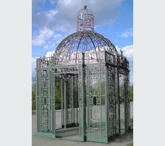 iron sculpture art,black gazebo,greenhouse