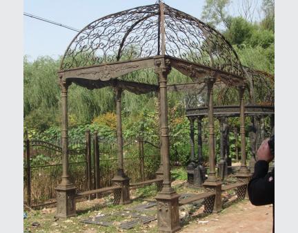  garden sculptures metal garden art gazebo,iron garden