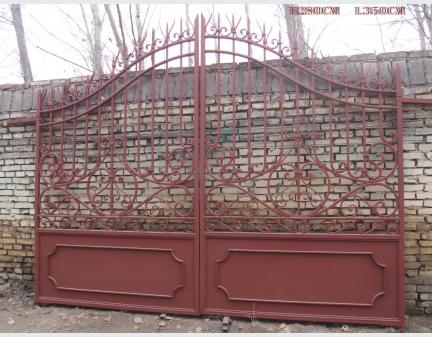 the iron gate,iron gate door,outdoor iron gate