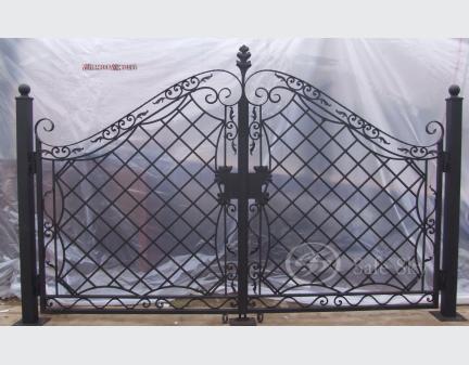 iron garden gate,black iron gate