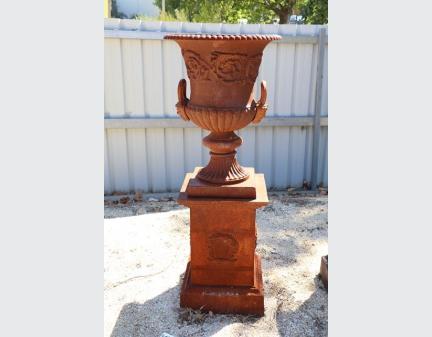 urn planters,cast iron garden urns for sale